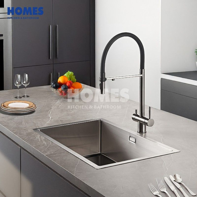 U165451 Single Bowl Undermount Kitchen Sink in 16-Gauge Stainless Steel | Includes Bottom Grid for Noise Reduction & Scratch Protection
