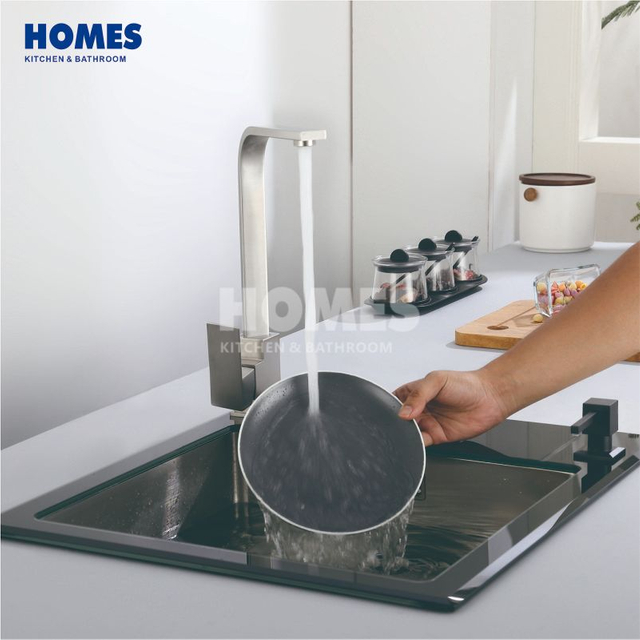 GS5850R Black Stainless Steel Single-Bowl Kitchen Sink with Drainboard & Glass Panel