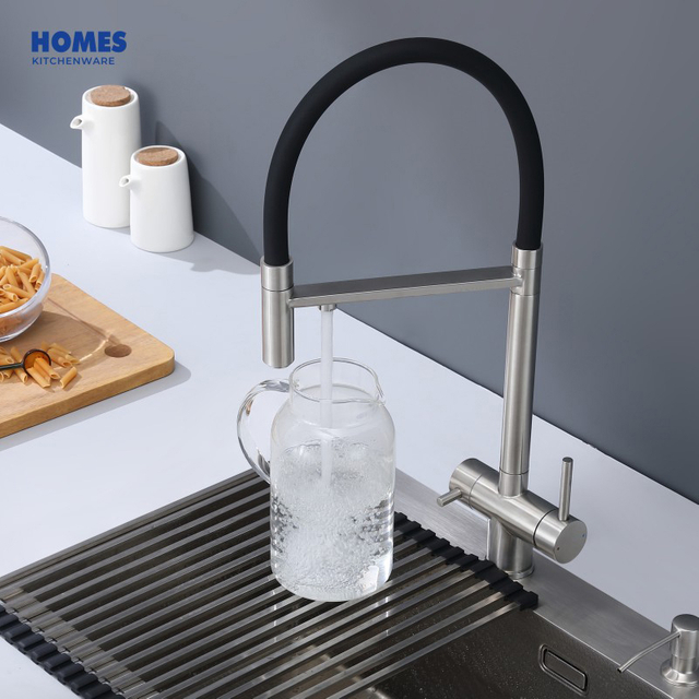 Handmade Certified Solid Brass Matte Black Pull Down Spring Kitchen Faucet 